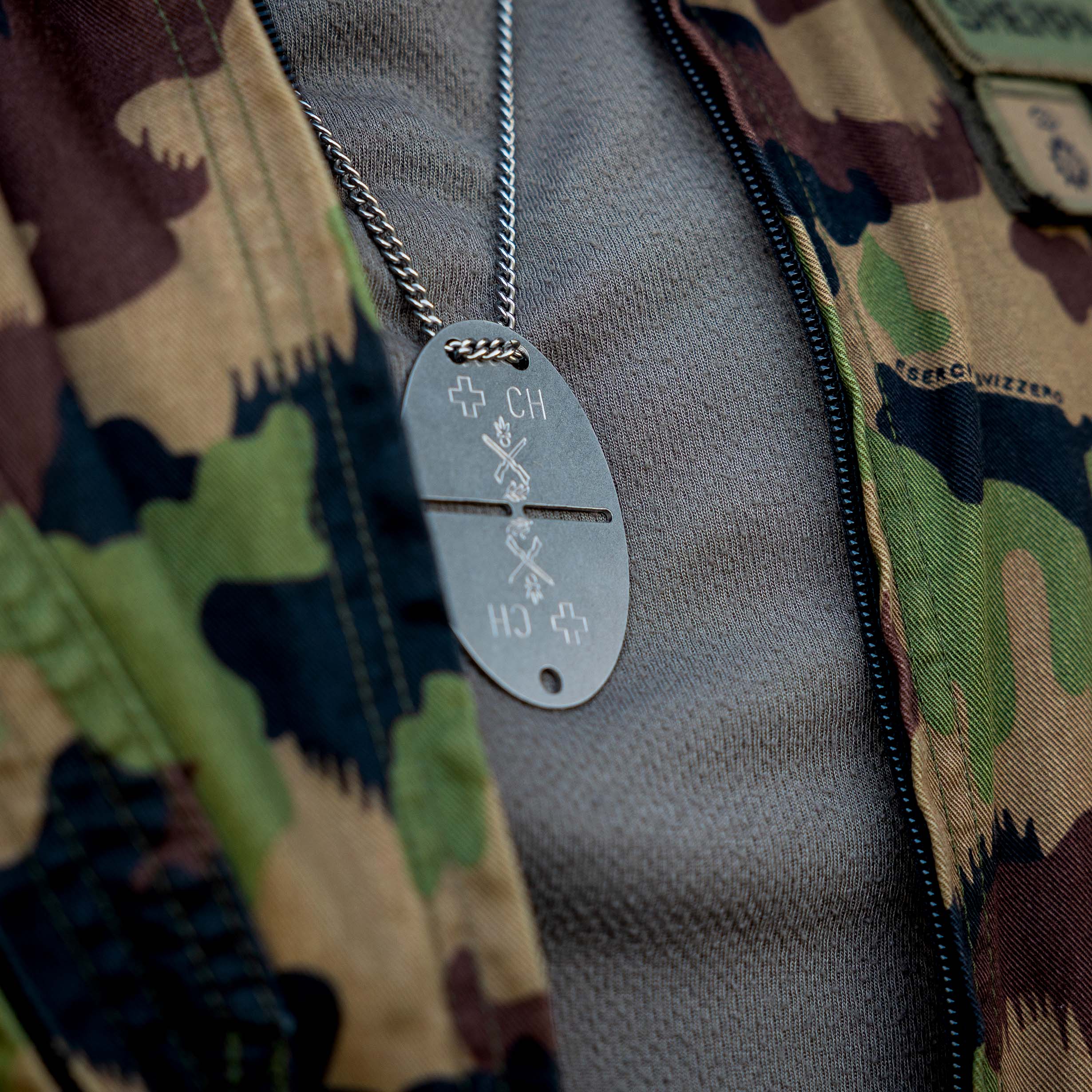 Swiss army hotsell dog tag